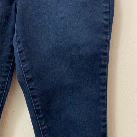 Jessica Simpson Jean Capris - Picture 4 of 8